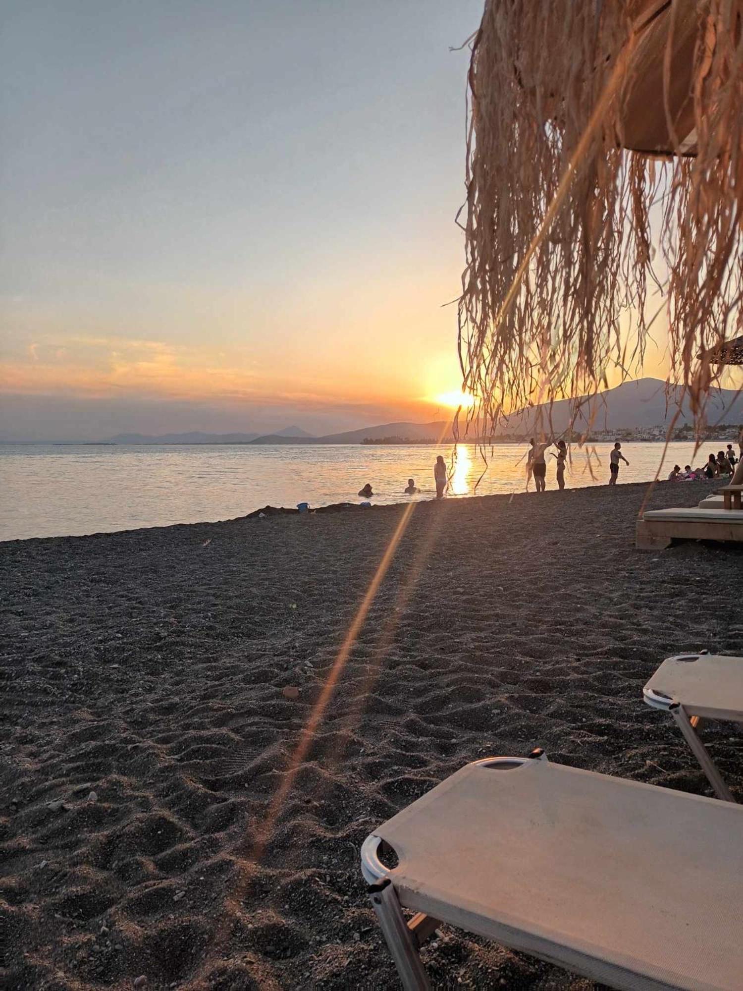 Apartament Favier Amarynthos Zewnętrze zdjęcie